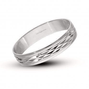 9ct White Gold 4mm Diamond Cut Pattern Wedding Ring Size R